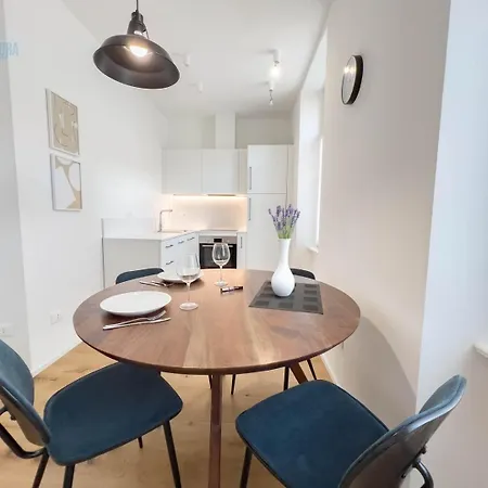 San Vito Tirabora Short Rent شقة *